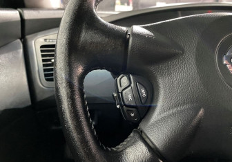 Подержанный автомобиль Nissan Primera Sedan 2004 года (14 фото)