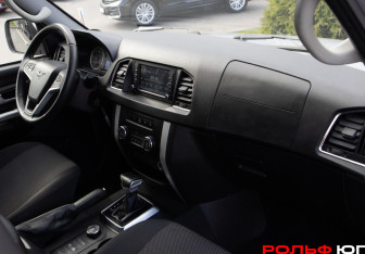 Подержанный автомобиль УАЗ Patriot 2019 года (7 фото)