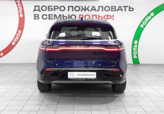 Подержанный автомобиль Voyah Free 2022 года (5 фото)