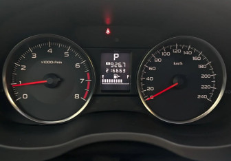 Подержанный автомобиль Subaru Impreza Sedan 2012 года (16 фото)