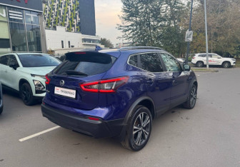Подержанный автомобиль Nissan Qashqai 2019 года (8 фото)