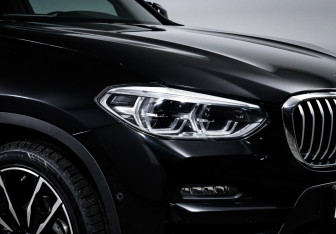 Подержанный автомобиль BMW X3 2021 года (16 фото)