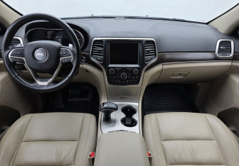 Подержанный автомобиль Jeep Grand Cherokee 2014 года (11 фото)