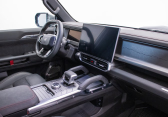 Подержанный автомобиль Jetour T2 2024 года (10 фото)