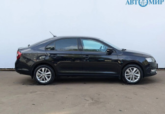 Подержанный автомобиль Skoda Rapid Liftback 2019 года (4 фото)