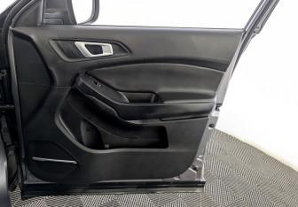 Подержанный автомобиль Chery Tiggo 4 2022 года (25 фото)