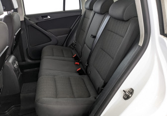 Подержанный автомобиль Volkswagen Tiguan 2014 года (17 фото)