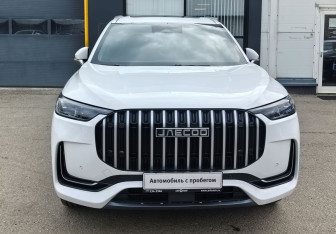 Подержанный автомобиль Jaecoo J8 2024 года (2 фото)