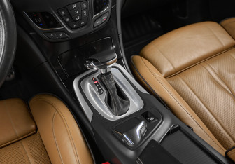 Подержанный автомобиль Opel Insignia Wagon 2014 года (22 фото)