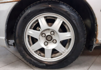 Подержанный автомобиль Hyundai Accent Sedan 2005 года (9 фото)