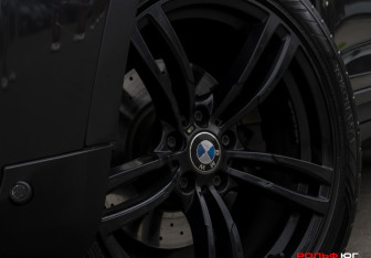 Подержанный автомобиль BMW X4 2017 года (27 фото)