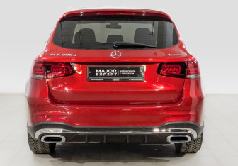 Подержанный автомобиль Mercedes-Benz GLC Coupe 2019 года (6 фото)