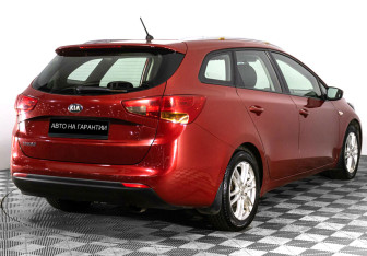 Подержанный автомобиль Kia Ceed Wagon 2013 года (3 фото)