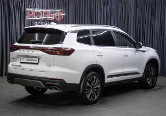 Подержанный автомобиль Chery Tiggo 8 Pro Max 2023 года (5 фото)