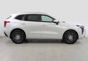 Подержанный автомобиль Haval Jolion 2023 года (4 фото)