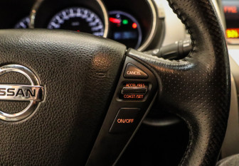 Подержанный автомобиль Nissan Murano Suv 2014 года (10 фото)