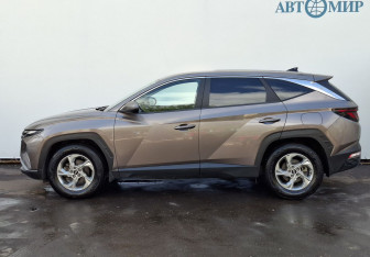 Подержанный автомобиль Hyundai Tucson 2021 года (8 фото)