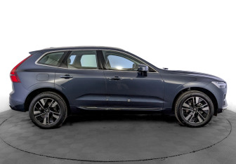 Новый Volvo XC60 2025 (4 фото)