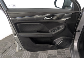 Подержанный автомобиль Haval Jolion 2023 года (19 фото)