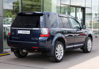 Подержанный автомобиль Land Rover Freelander 2012 года (5 фото)