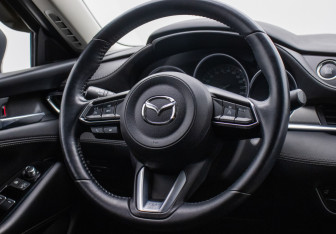 Подержанный автомобиль Mazda 6 Sedan 2019 года (15 фото)