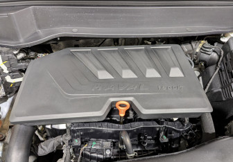Подержанный автомобиль Haval F7x 2023 года (9 фото)