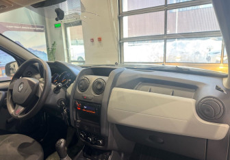 Подержанный автомобиль Renault Duster 2018 года (5 фото)