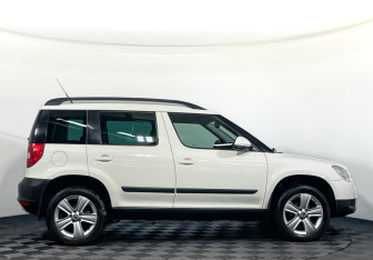 Подержанный автомобиль Skoda Yeti 2013 года (4 фото)