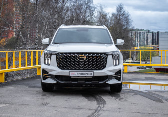 Подержанный автомобиль GAC GS8 2023 года (2 фото)