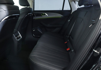 Новый Hongqi H5 2024 (10 фото)