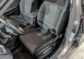 Подержанный автомобиль Kia Ceed Hatchback 2020 года (20 фото)