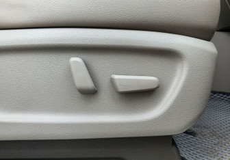 Подержанный автомобиль Kia Carnival 2018 года (33 фото)