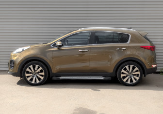 Подержанный автомобиль Kia Sportage 2017 года (8 фото)