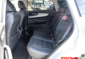Подержанный автомобиль Chery Tiggo 7 Pro Max 2023 года (8 фото)