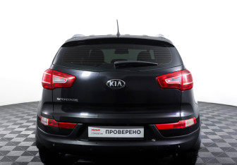 Подержанный автомобиль Kia Sportage 2013 года (6 фото)