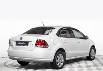 Подержанный автомобиль Volkswagen Polo Sedan 2011 года (5 фото)