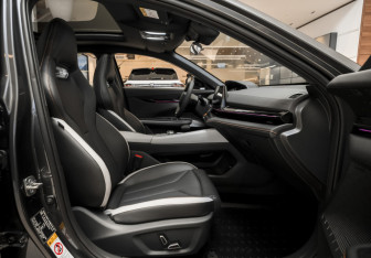 Новый Changan UNI-V 2024 (24 фото)