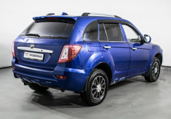 Подержанный автомобиль Lifan X60 2014 года (5 фото)