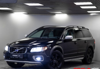 Подержанный автомобиль Volvo XC70 2013 года (26 фото)