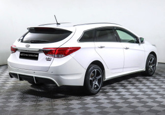 Подержанный автомобиль Hyundai i40 Wagon 2012 года (3 фото)