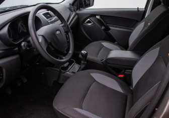 Подержанный автомобиль LADA (ВАЗ) Granta Sedan 2022 года (10 фото)