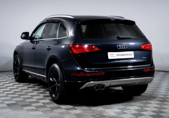 Подержанный автомобиль Audi Q5 2016 года (7 фото)