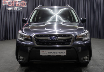 Подержанный автомобиль Subaru Forester Suv 2017 года (2 фото)