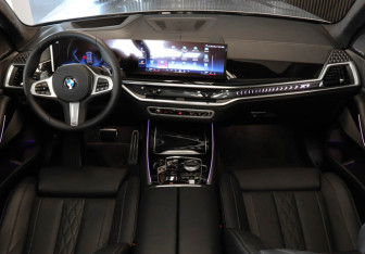 Новый BMW X7 2025 (10 фото)