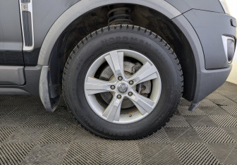 Подержанный автомобиль Opel Antara 2014 года (18 фото)