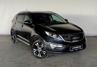 Подержанный автомобиль Kia Sportage 2012 года (3 фото)