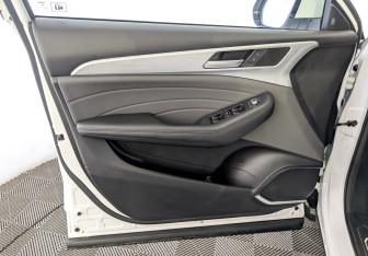 Подержанный автомобиль Haval F7x 2023 года (19 фото)