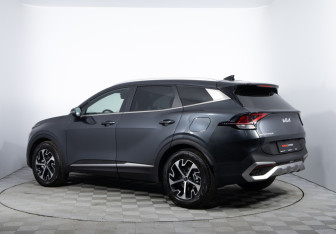 Подержанный автомобиль Kia Sportage 2025 года (7 фото)
