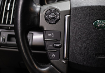 Подержанный автомобиль Land Rover Freelander 2013 года (17 фото)