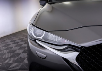Подержанный автомобиль Mazda CX-5 2020 года (17 фото)